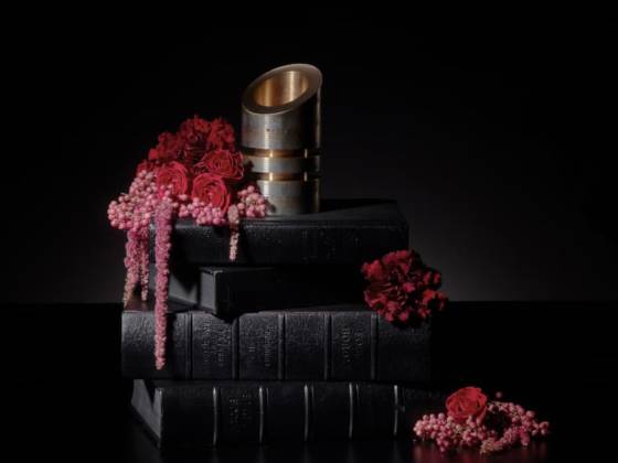 Under Pressure - Design William Guillon – Photo Studio Furax - Fleurs LoyKapel