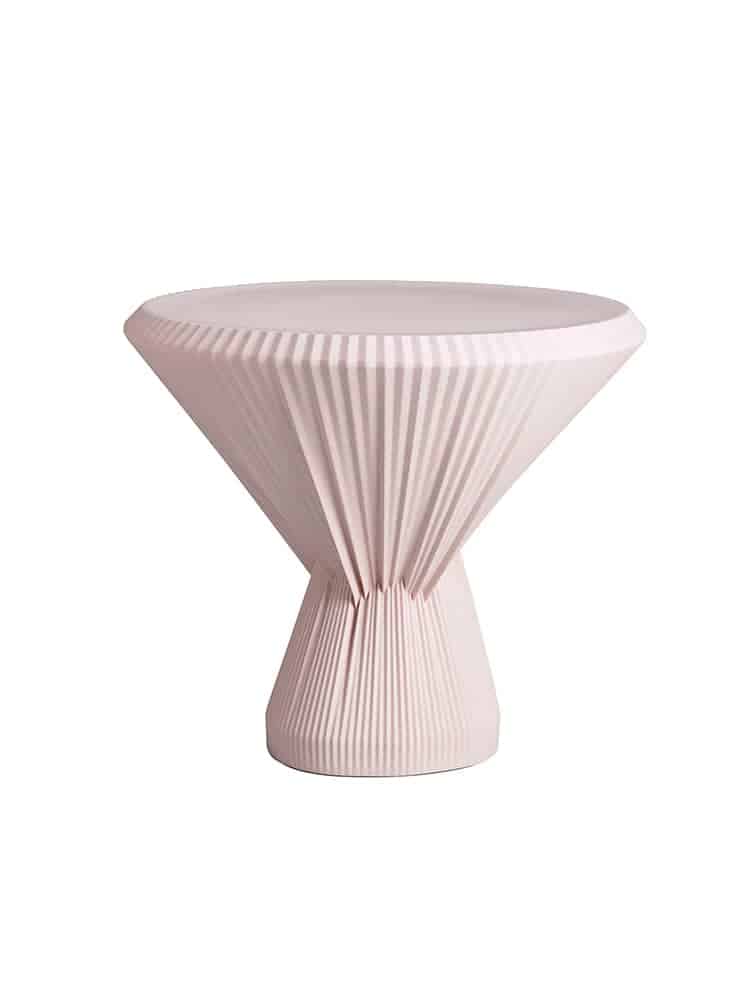 Plisago, table d’appoint en porcelaine plissée. ø 42 ou 52 cm. Design Besau-Marguerre. ©Fürstenberg